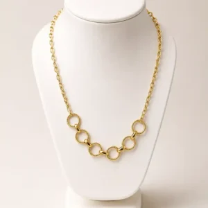 Collar Dorado Aros Entrelazados Martillados