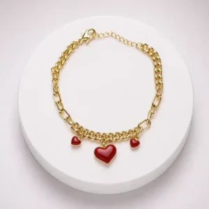 Pulsera Dorada Barbada Tres Corazones Rojos
