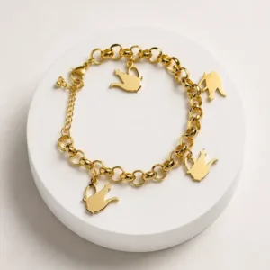 Pulsera Dorada Argollas con Dijes Colgantes